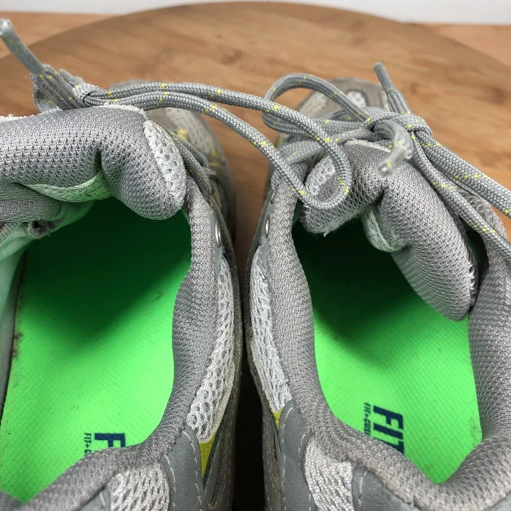 North Face Womens size 7 shoes gray waterproof hiking sneakers